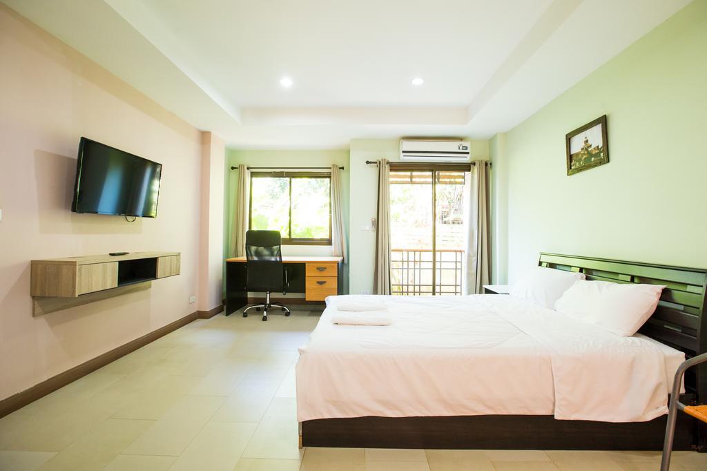 Banlanna Hotel Lampang Quarto foto