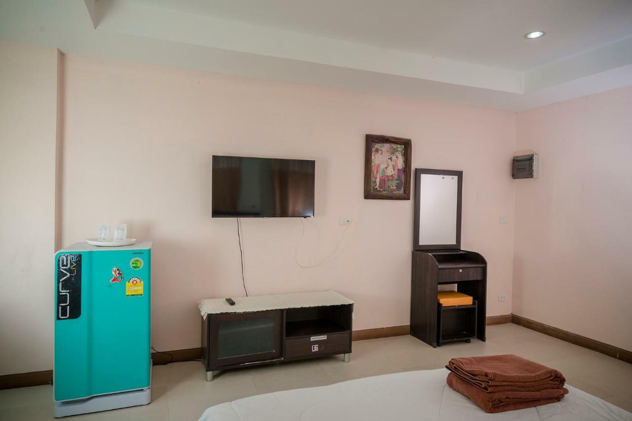 Banlanna Hotel Lampang Exterior foto