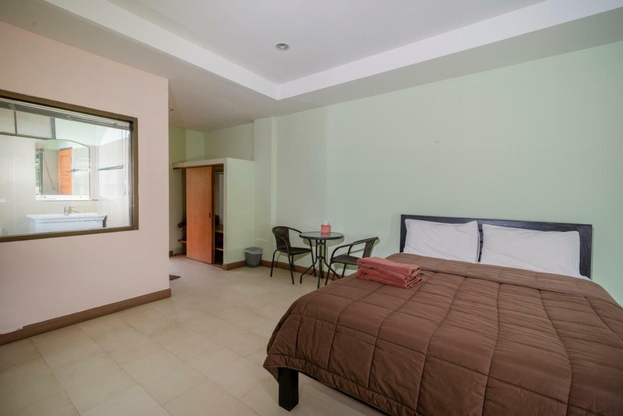 Banlanna Hotel Lampang Exterior foto