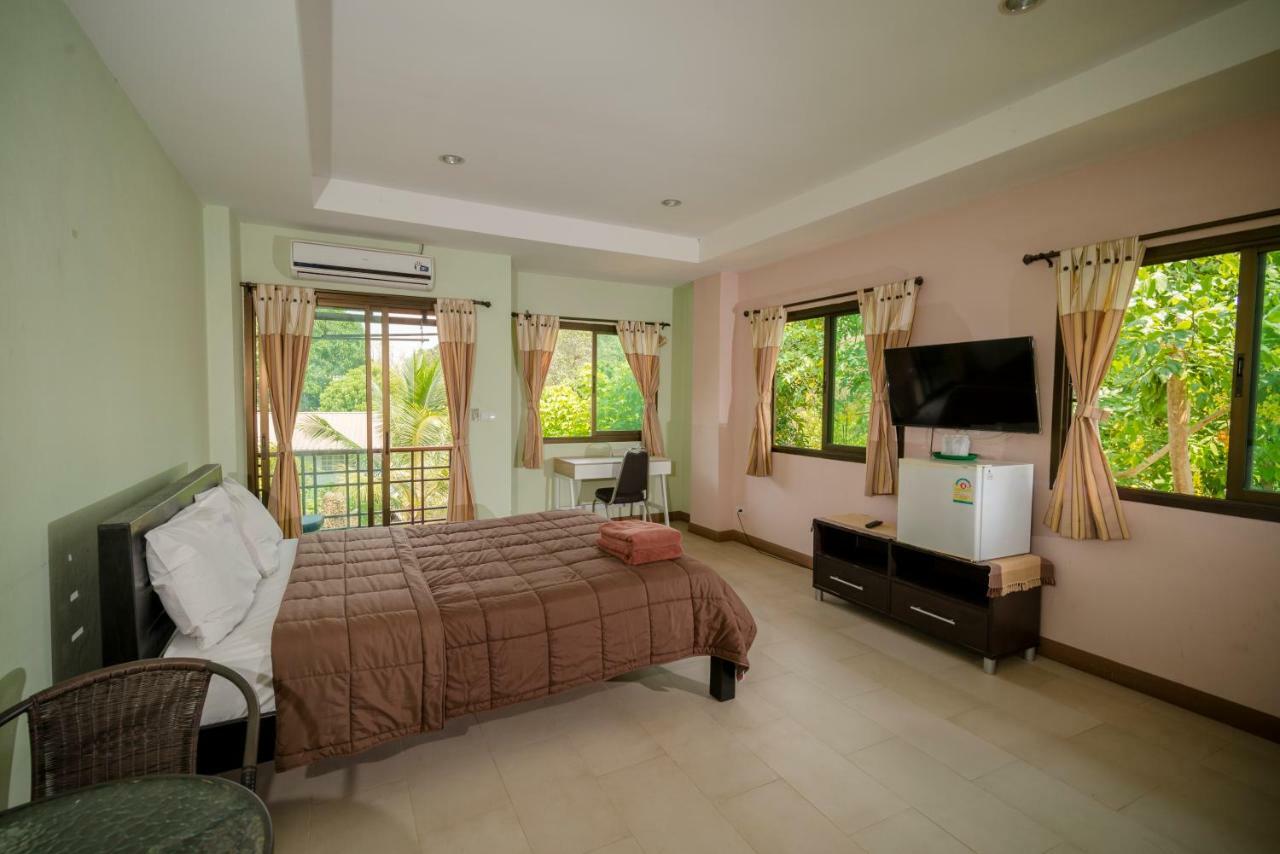 Banlanna Hotel Lampang Exterior foto