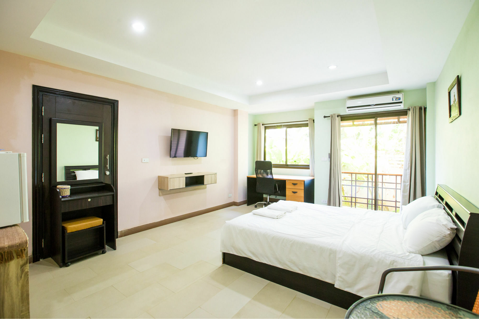 Banlanna Hotel Lampang Exterior foto