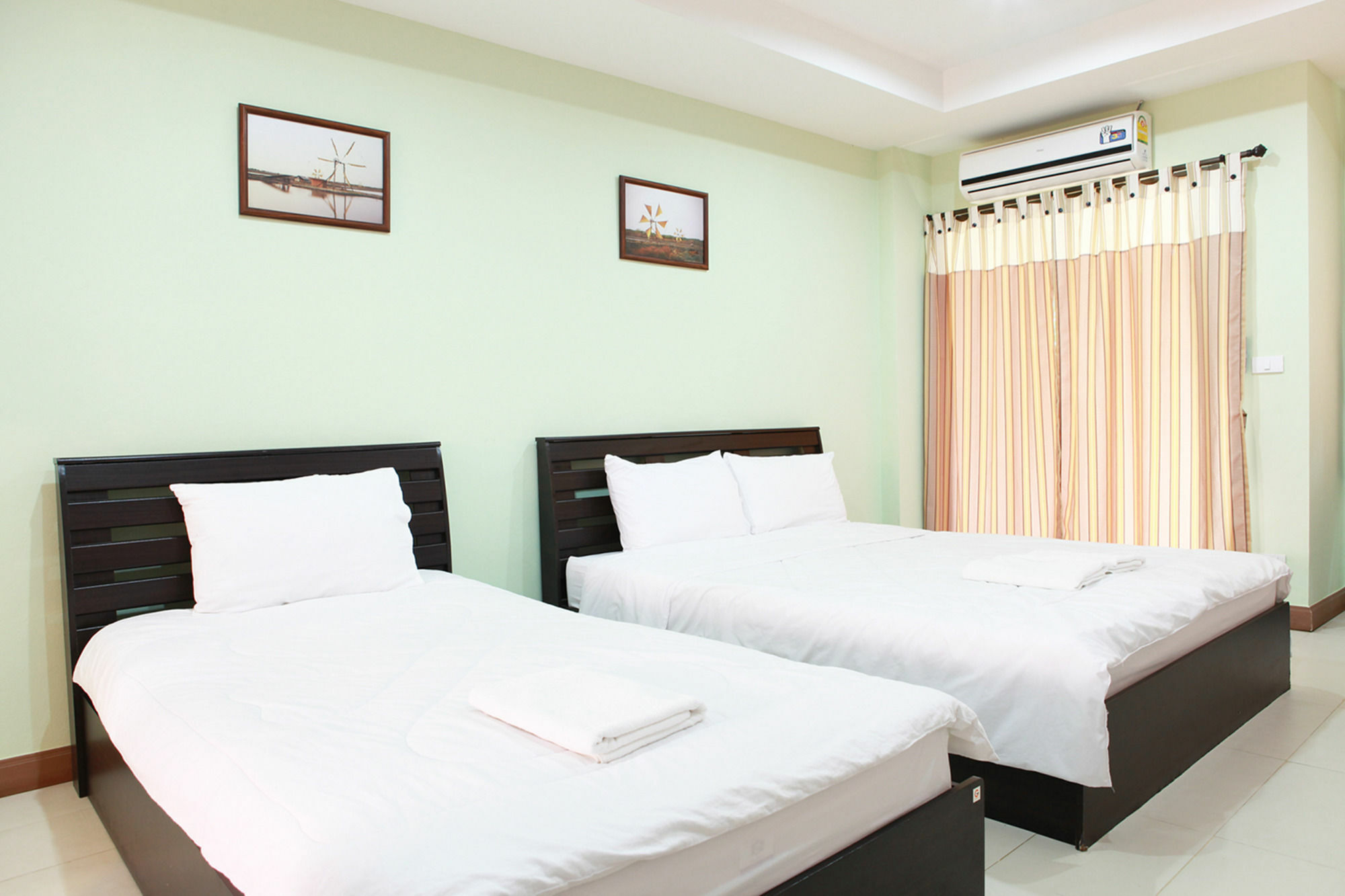 Banlanna Hotel Lampang Exterior foto